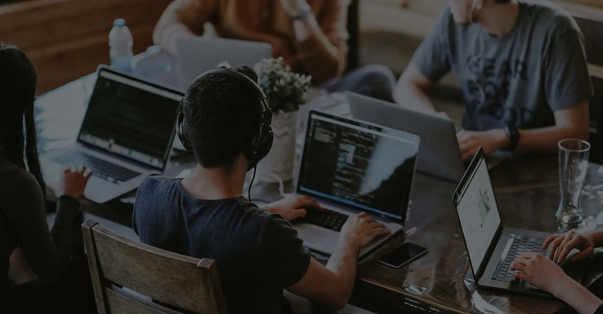 ¿Por qué elegir SAI-U para gabinetes de seguridad de metal?